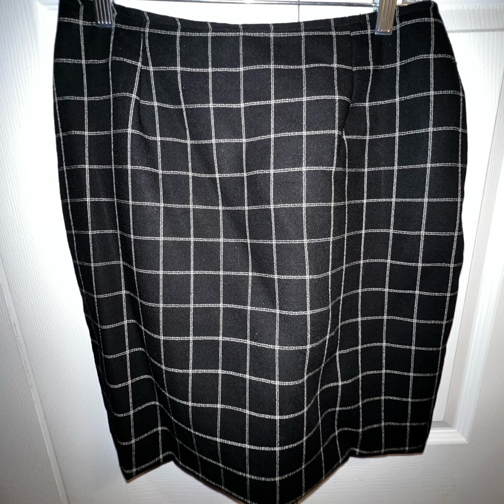 Harris/Wallace B&W Plaid Skirt | Size 12P